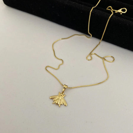 Foto de Colar Bee Ouro em Ouro 18k, vista frontal, Sapphire Joias
