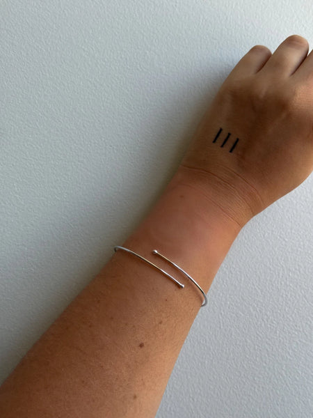 Foto de Bracelete Dupla Volta Ródio Branco em Ródio Branco, vista frontal, Sapphire Joias