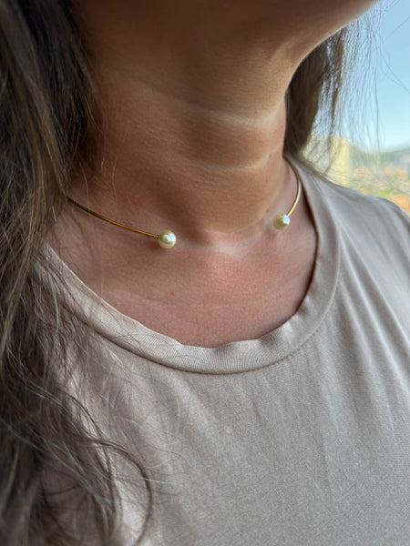 Foto de Aro Pérolas em Ouro 18k, vista frontal, Sapphire Joias