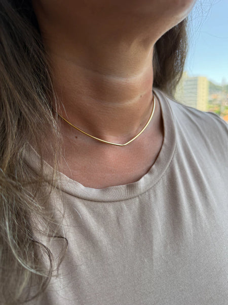 Foto de Aro V Ouro em Ouro 18k, vista frontal, Sapphire Joias