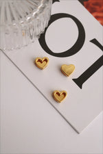 Foto de Pingente Heart Ouro em Ouro 18k, vista frontal, Sapphire Joias